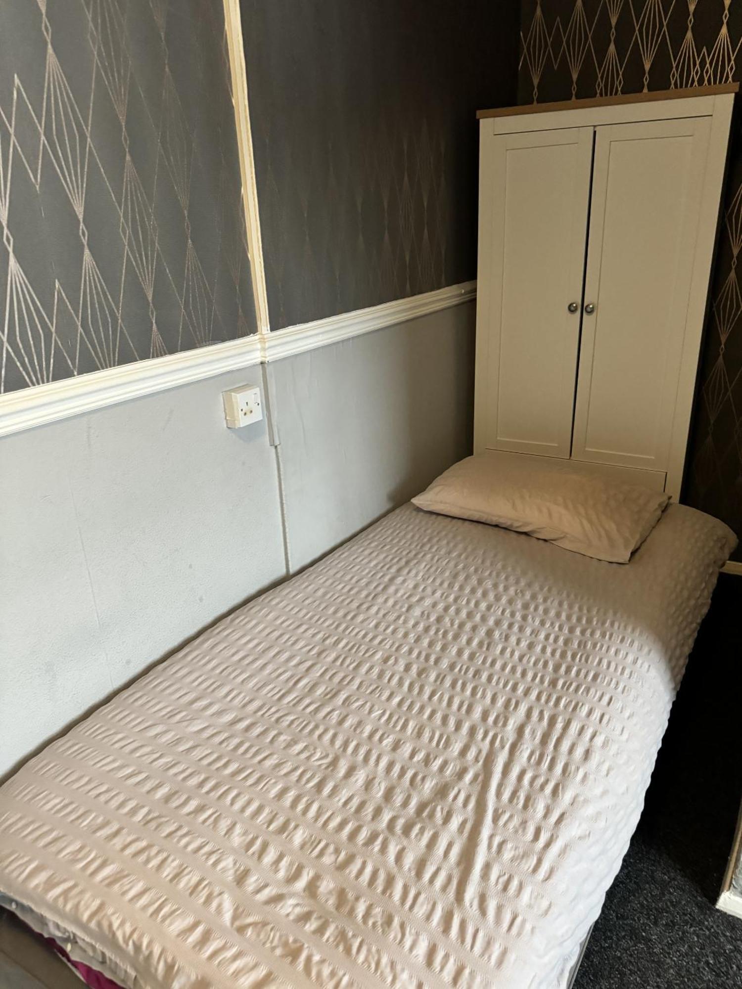 The Majestic Bed & Breakfast Great Yarmouth Ruang foto
